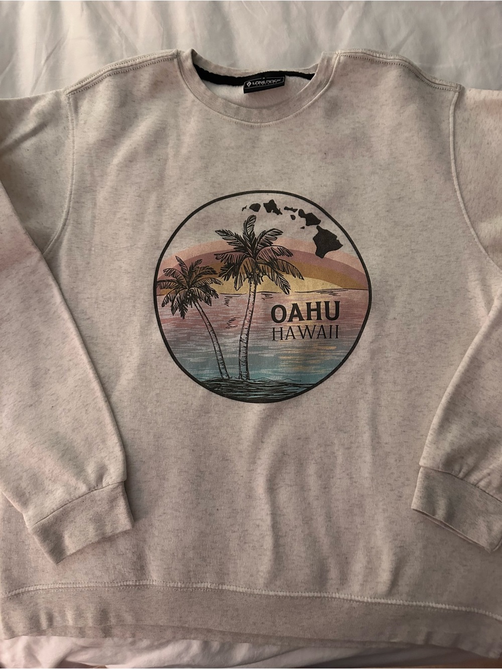 Women’s Light Gray Oahu Hawaii Graphic Sweatshirt - Coastal Crewneck